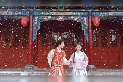 脂正浓，粉正香